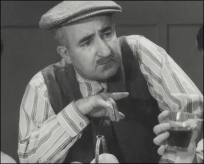 Son prénom est Honoré, il épouse Fanny et élève le fils de cette dernière. Quel est son nom ?