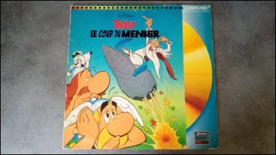 Quel nom désigne une grande pierre dressée et plantée verticalement dans le sol ?