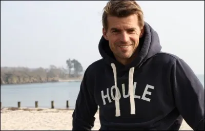 Dans quel sport s'est illustré Jean Galfione ?