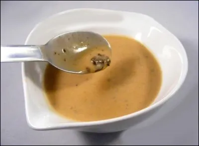 À quel aliment est particulièrement destinée la sauce Périgueux ?