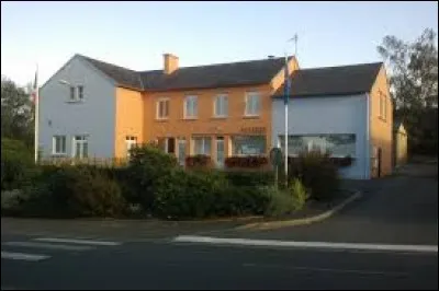 Nous terminons cette balade en Normandie, à Rouxeville. Ancienne commune de l'agglomération Saint-Loise, elle se situe dans le département ...