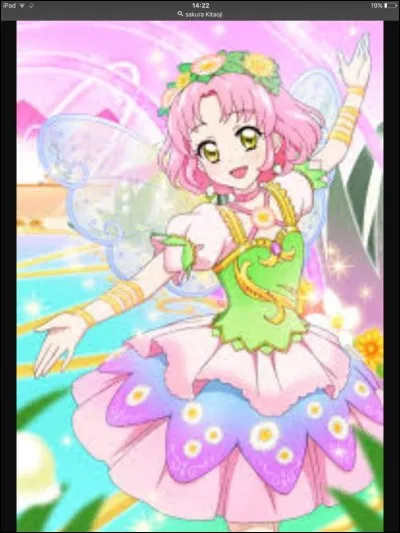 Comment s'appelle cette fille ?