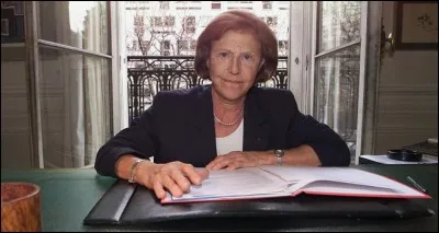Cette femme politique, née en 1926 a été, de 1978 à 1981, ministre délégué en charge de la Condition féminine. C'est :