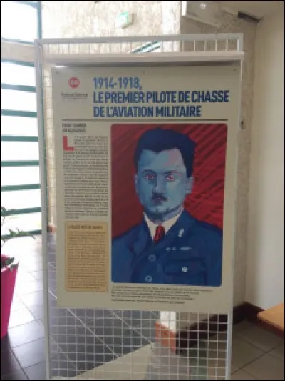 Comment s'appelle le célèbre aviateur réunionnais ?