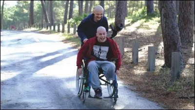 Où partent les deux personnages ?