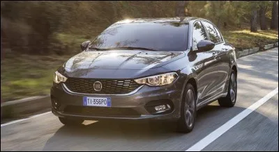 Quelle marque de voitures signifie "voiture du peuple" en allemand ?