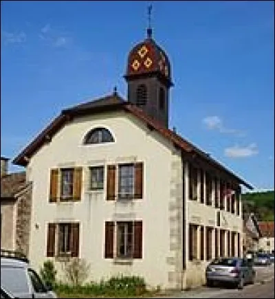 Petit village Haut-Saônois de 70 habitants, La Creuse se situe en région ...