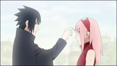 Quand Sasuké revient à Konoha, mais qu'elle apprit qu'il devait repartir pour rattraper ses péchés, qu'a fait Sakura ?