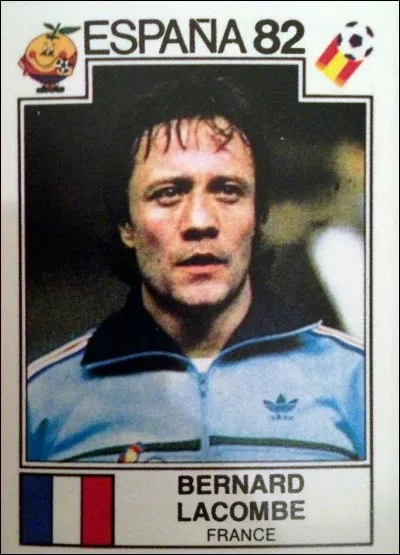 Dans quel club évoluait Bernard Lacombe ?
