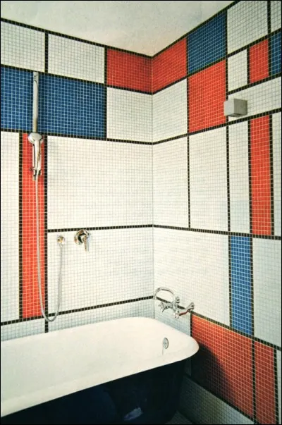 Ce mur de salle de bain aux couleurs vives s'inspire du peintre... ?