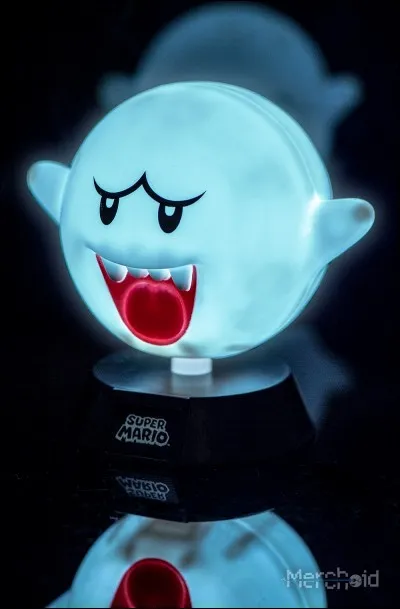 Qui es-tu, toi que l'on trouve dans la zone 4 de "Téléphone Room" ?