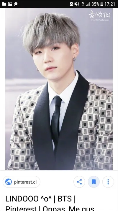 Quelle est la position de Suga à propos du mariage pour tous ?