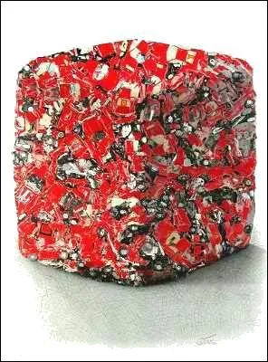 Dans les 60's, le sculpteur Csar a commenc sa srie ...