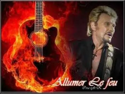 Pascal Obispo a composé ''Allumer le feu'' pour Johnny Hallyday. Quelle chanteuse qui fut mannequin a écrit les paroles ?