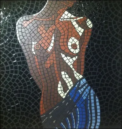 Qui chantait "Laisse-moi me blottir sur ta peau quatre étoiles, dans ton corps cathédrale ?