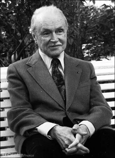 Cet écrivain (1890-1980), auteur de "Ceux de 14" et de "Raboliot", prix Goncourt en 1925, c'est :
