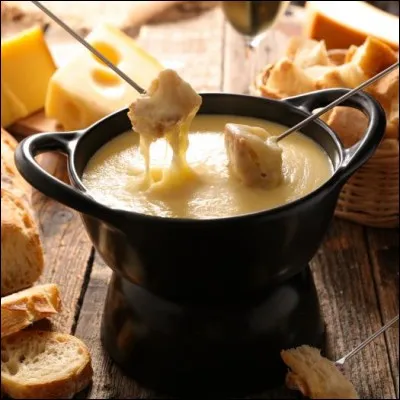 Pour obtenir une bonne fondue savoyarde, quel pain faut-il choisir ?