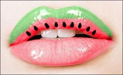 Existe-t-il un art qui consiste à décorer les lèvres ?