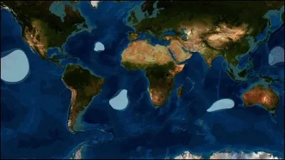Quelle est la surface du 6e continent appelé "soupe de plastique" ?