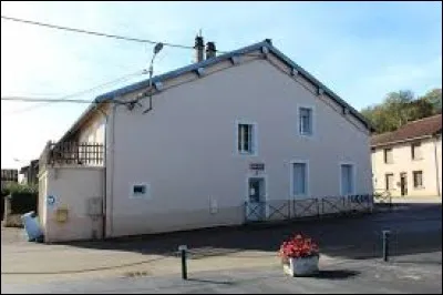 Ancienne commune Jurassienne, Villeneuve-lès-Charnod se situe en région ...