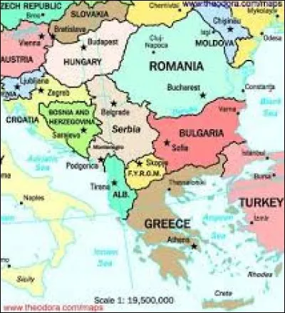 Quel pays des Balkans se dresse sur la route des Bleus lors du deuxième match ?