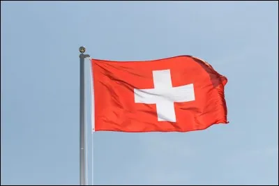 Combien de départements ont une frontière avec la Suisse ?