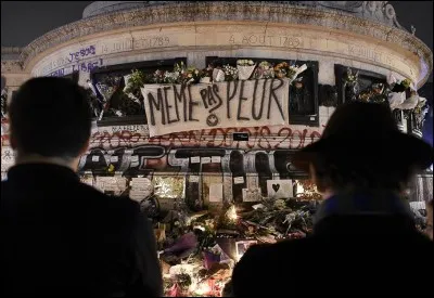 De combien de morts la France avait-elle été endeuillée, ce 13 novembre ?