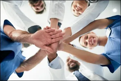 Lequel de ces mots veut dire "équipe" ?