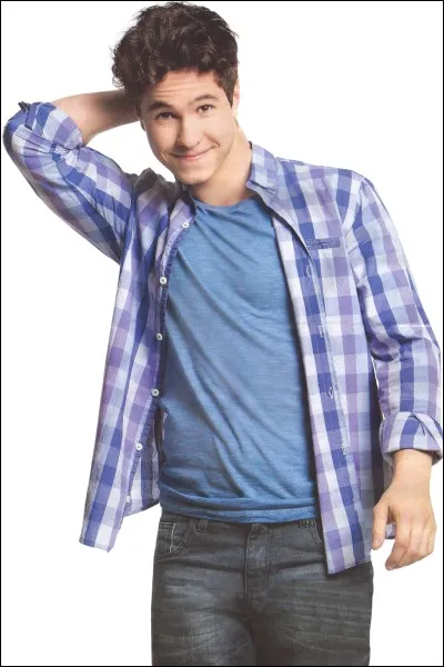 Comment Matteo surnomme-t-il Sim&oacute;n ?