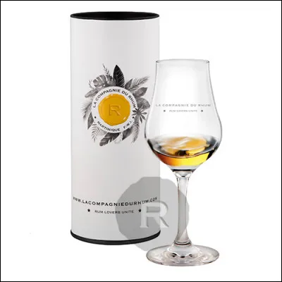 Que fait le maître de chai pour diminuer la teneur en alcool des eaux-de-vie de 70/72° à 40/45°avant commercialisation ?