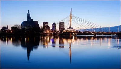 De quel pays le Manitoba est-il une province ?