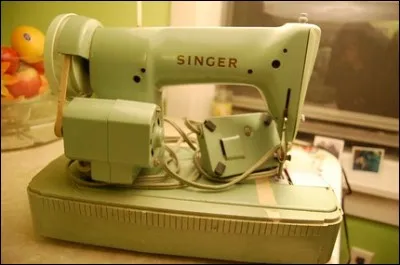 Observez bien l'illustration ! A votre avis, qui possède cette machine ?