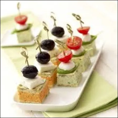 Cette eau est utilisée comme décolorant ou comme désinfectant.