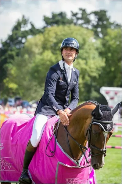 De quelle région est Nicolas Delmotte ?