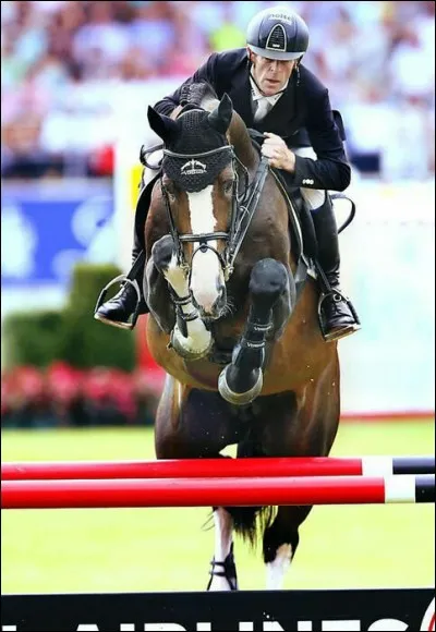 Quelle est l'équipe de Marcus Ehning ?