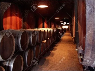 Unités de mesure usuelles. 
Si le litre est l'unité de volume la plus couramment utilisée, quelle est l'unité de mesure volumétrique en production agricole ?