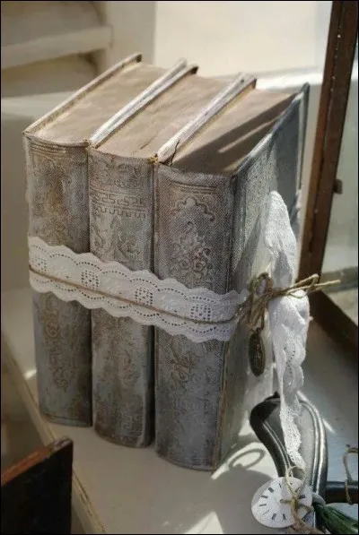 Qui a écrit "La Disparition" ?