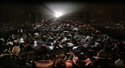 Dans quelle ville similaire fut tourné ''Gremlins'' ?