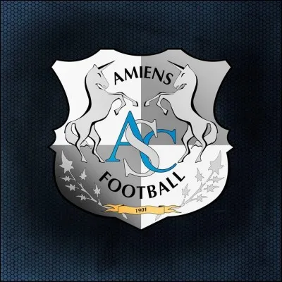 Sur la pelouse de quel club Amiens a-t-il validé sa montée en Ligue 1 lors de la saison 2016-2017 en Ligue 2 ?