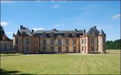 Je vous emmène dans le Centre-Val-de-Loire, à la découverte du château de Montigny-sur-Arve. Nous serons dans le département ...