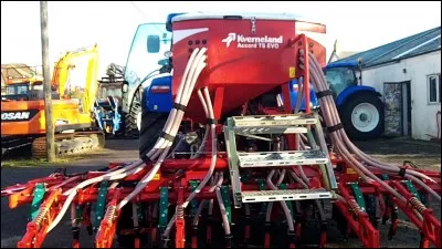 Quelle est la marque de ce semoir &agrave; dents ?