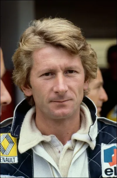 Ce pilote automobile, auteur de la première victoire de Renault en Formule 1 en 1979, c'est :