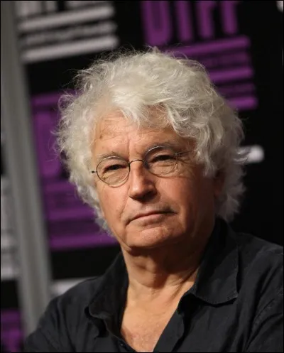 Ce cinéaste, né en 1943, qui a réalisé "La Guerre du feu", "Le Nom de la rose", "L'Ours", se prénomme :