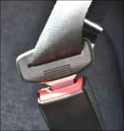 Quelle marque de voitures a mis au point la ceinture de sécurité moderne ?