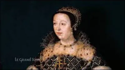 Qui est cette femme, reine de France de 1547 à 1559 et régente du royaume de France de 1560 à 1563, ayant tenté d'instaurer la liberté de culte puis a contraint les protestants à revenir à la religion catholique face aux extrémismes ?