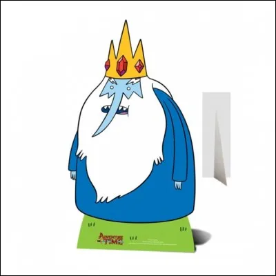 Qui est ce personnage qui tire ses pouvoirs de sa couronne ?