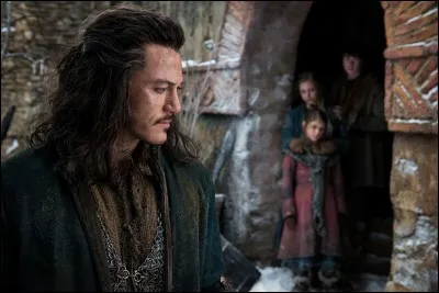 Quel est le nom de l'acteur qui joue le rôle de Bard dans la trilogie "Le Hobbit" ?