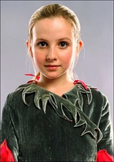 Quel est le nom de l'actrice qui joue le rôle de Gabrielle Delacour dans la saga "Harry Potter" ?