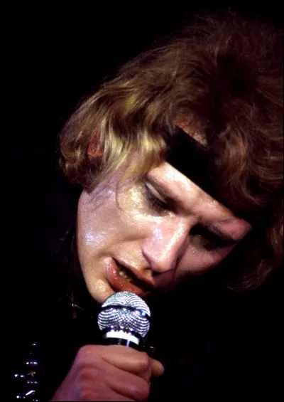 Titre "Réclamation", paroles de Gilles Thibaut.
Quelle est la date de sa sortie ?