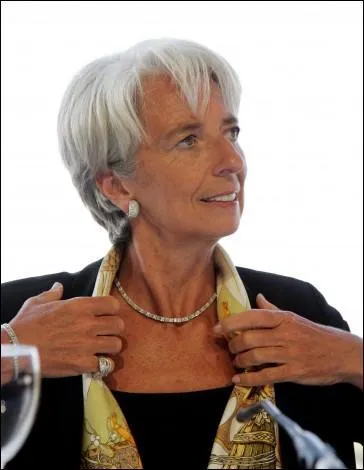 Cette semaine, Christine Lagarde mange son pain blanc. Pourquoi?